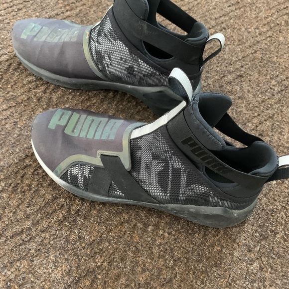 Running shoes - Picture 2 of 2